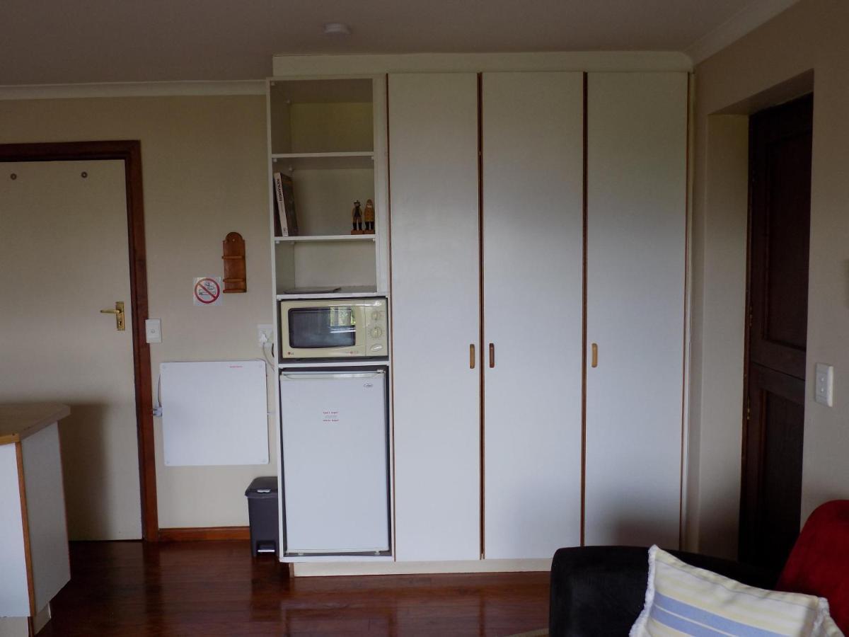 Protea Guest House Книсна Екстериор снимка